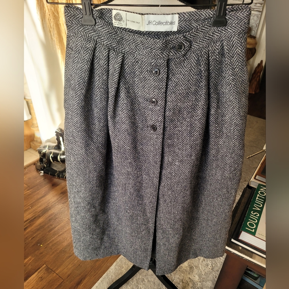 JH Collectibles Charcoal Herringbone A-Line Skirt